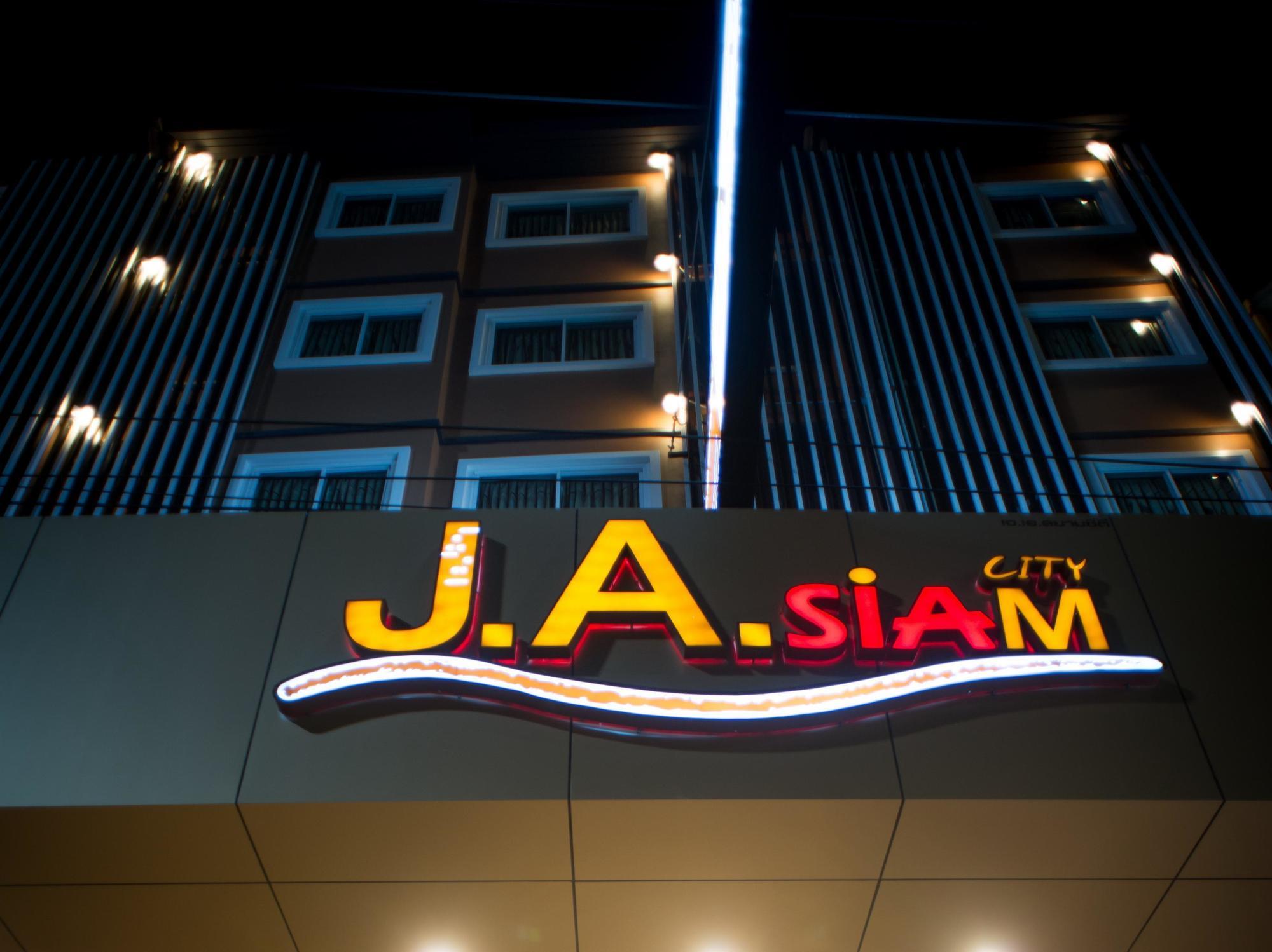 Oyo 120 Ja Siam City Near Bangkok Hospital Патая Екстериор снимка