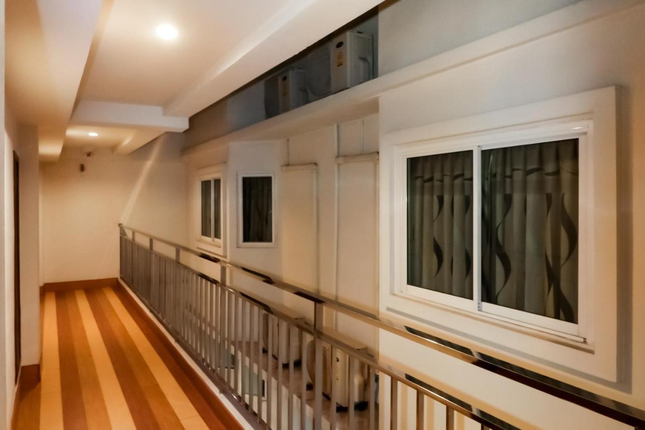 Oyo 120 Ja Siam City Near Bangkok Hospital Патая Екстериор снимка